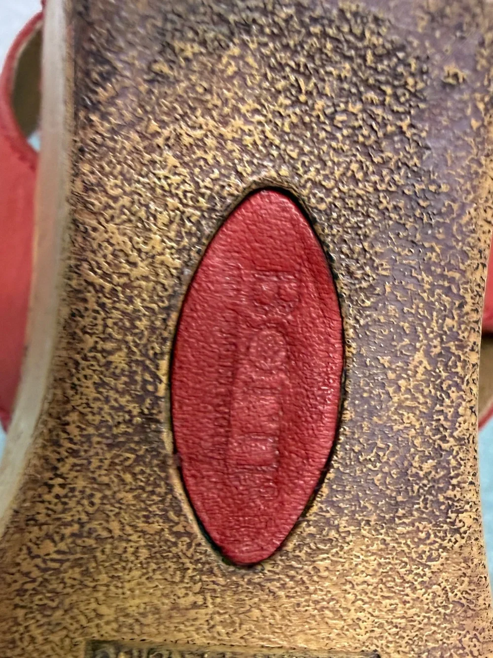 Born Red Leather Wedge Sandals Women’s 8